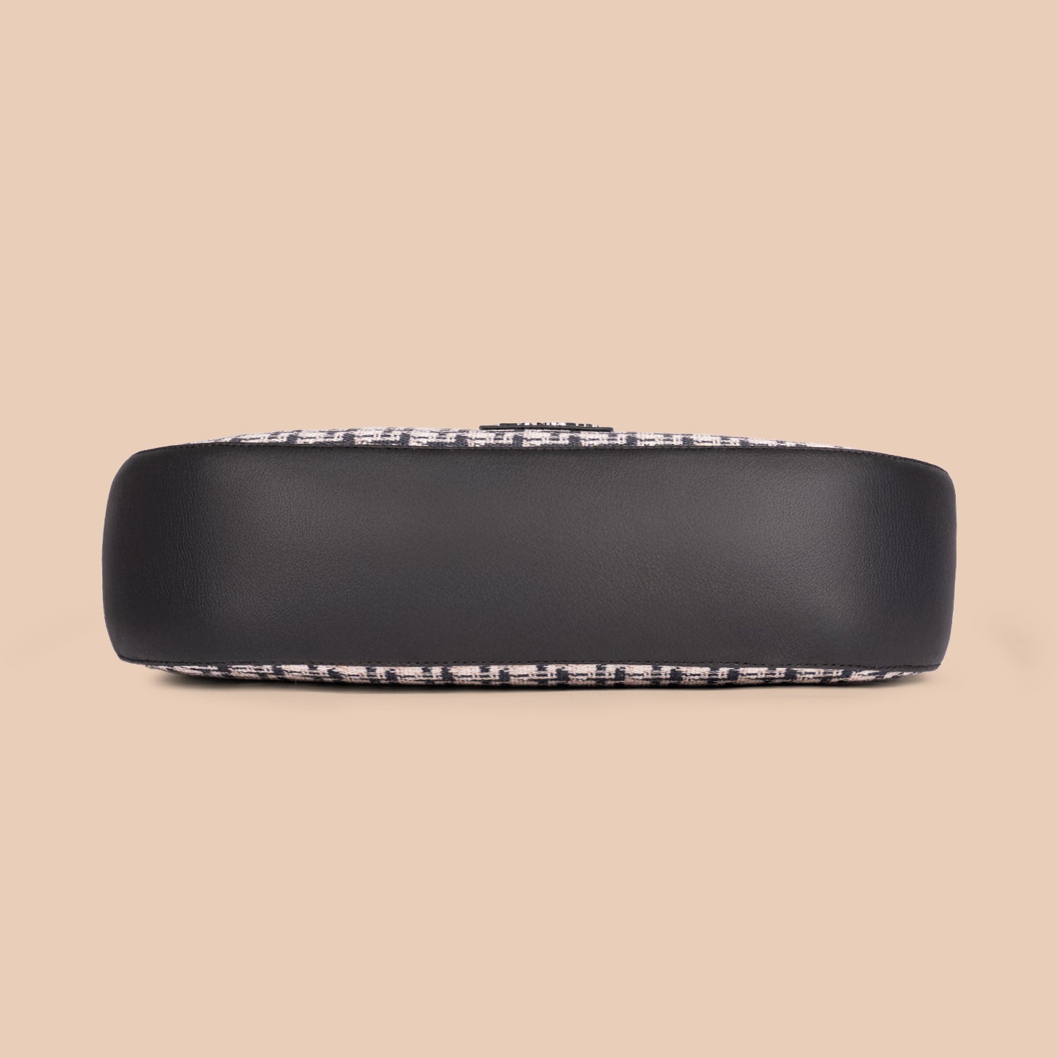 Pixi Baguette - Carter Checks