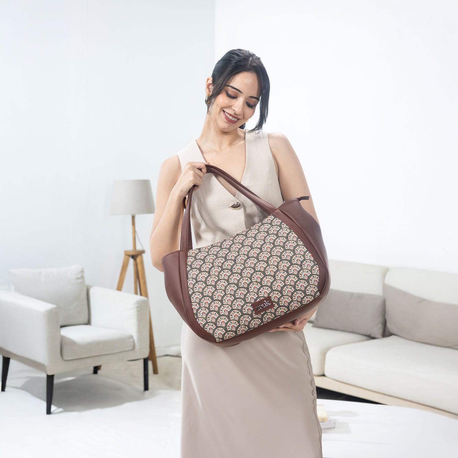 Fatehpur Fresco Luna Handbag