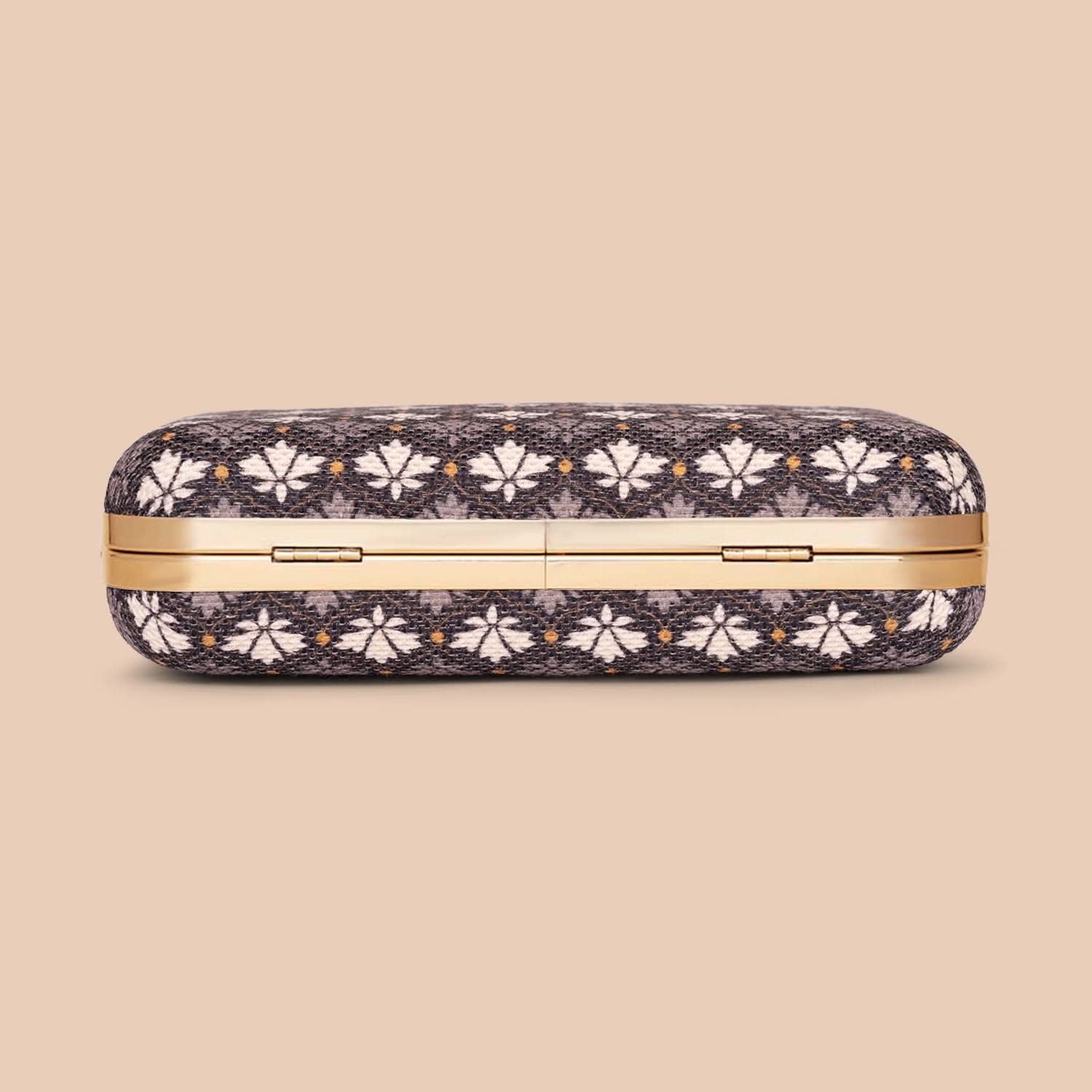 Deccan Bidri Clutch