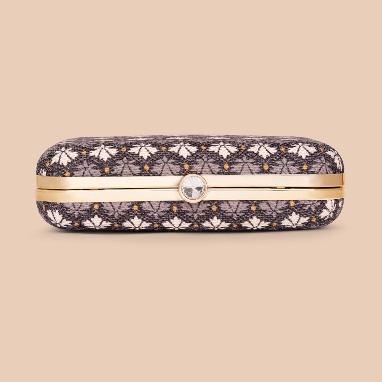 Deccan Bidri Clutch