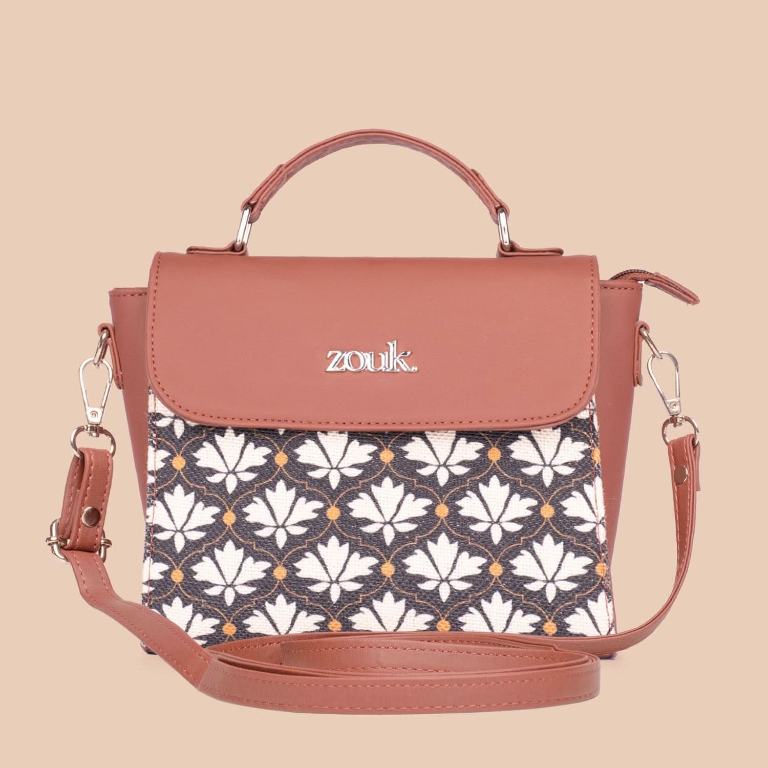 Bidri Kaiser Statement Sling Bag