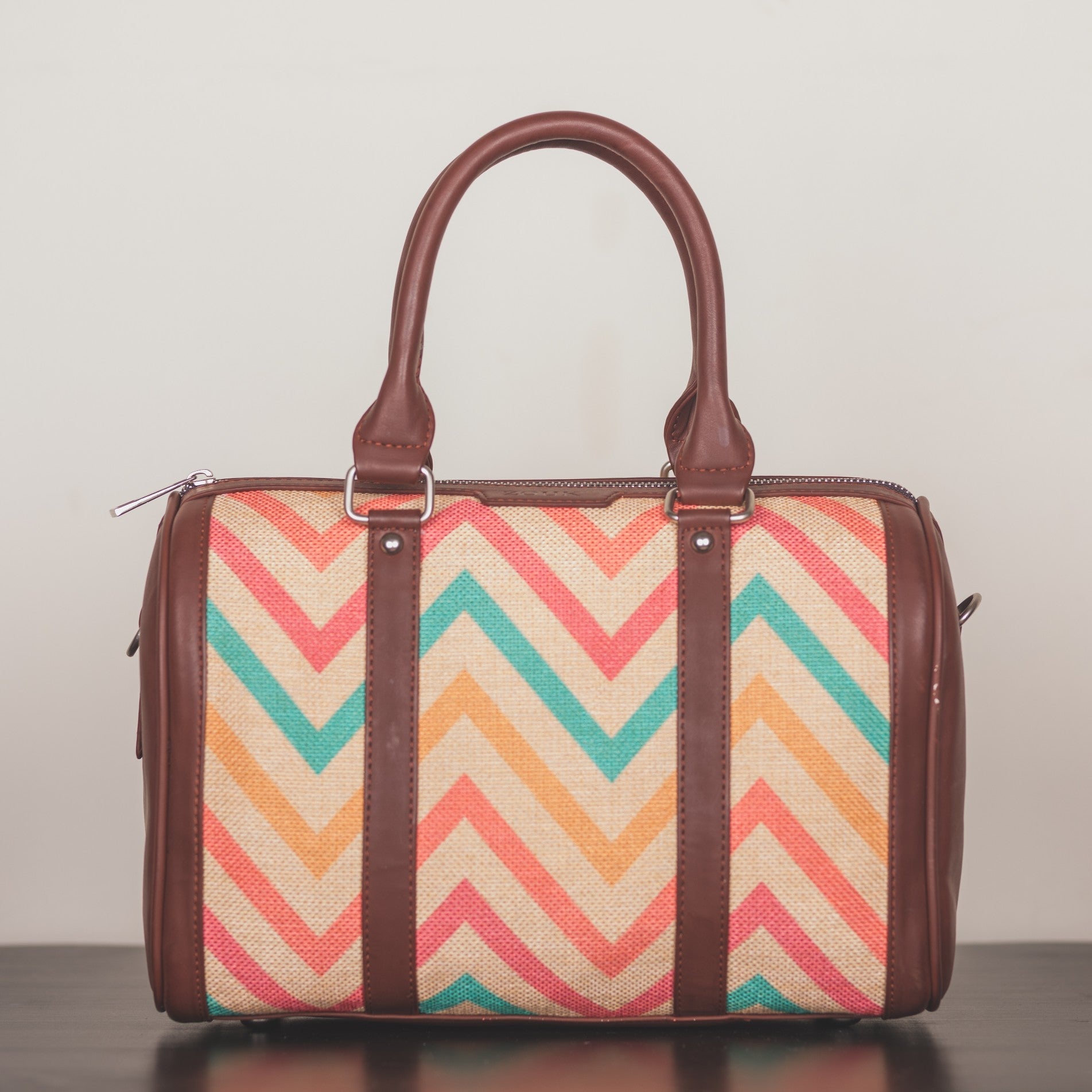 ZIP-WavBeach Handbag