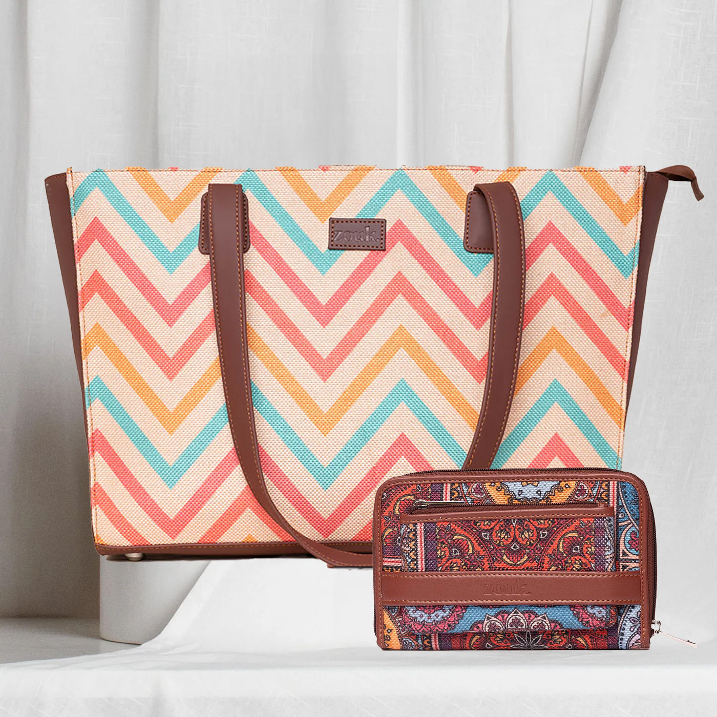 WavBeach & Multicolor Mandala Print - Office Tote Bag & Classic Zipper Wallet Combo