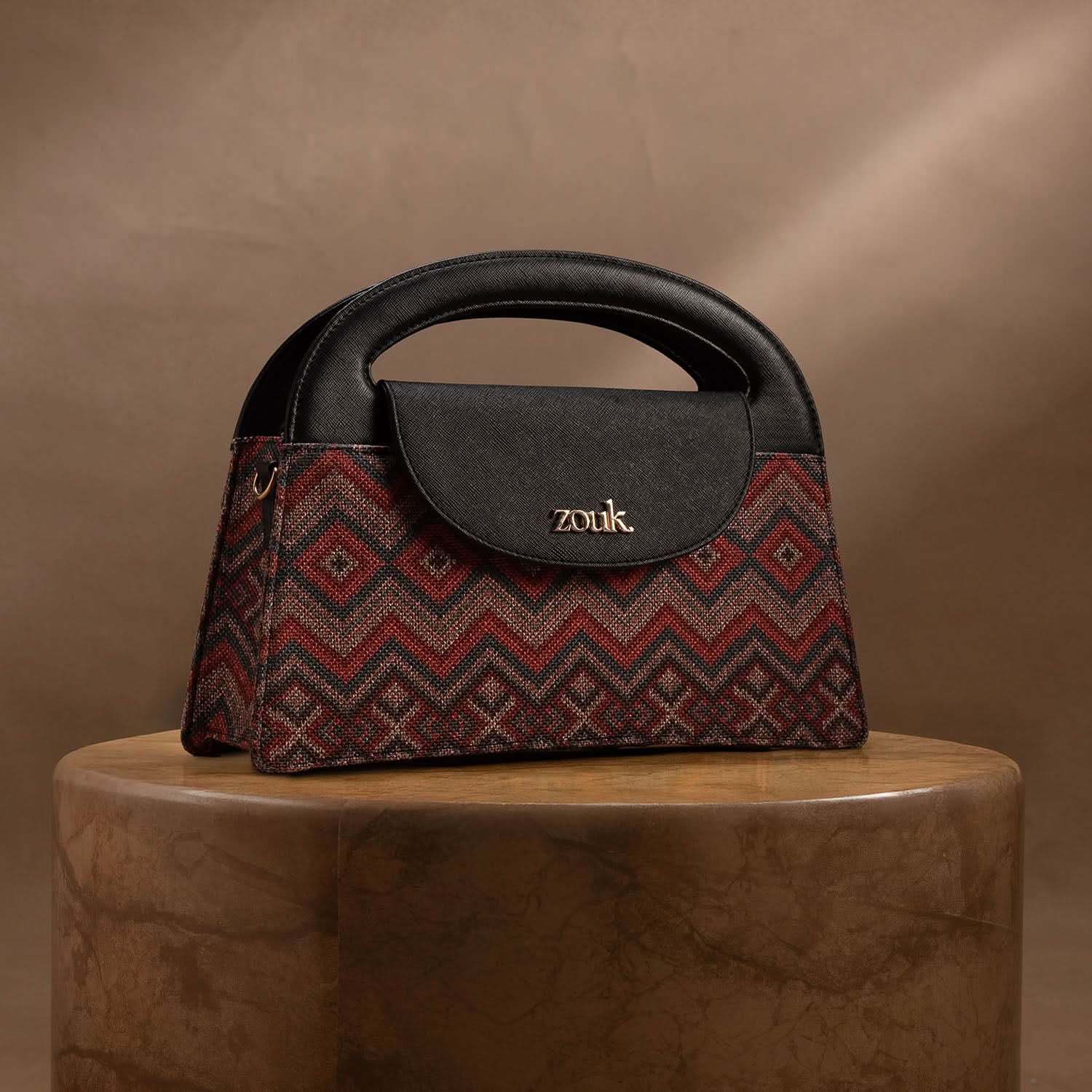 Rhea Kapoor Ziya Sling Bag - Gwalior Weaves