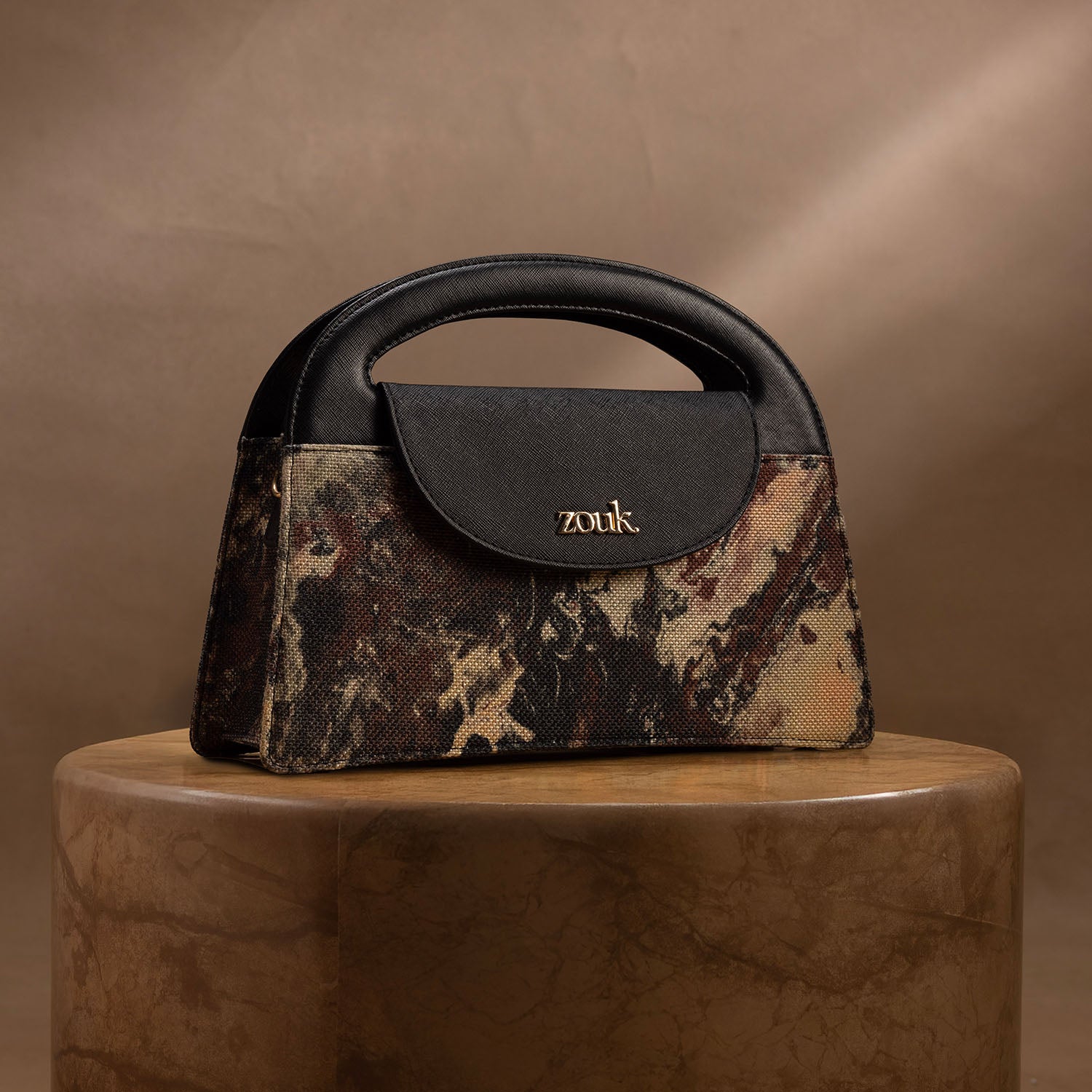 Rhea Kapoor Ziya Sling Bag - Malabar Cascades