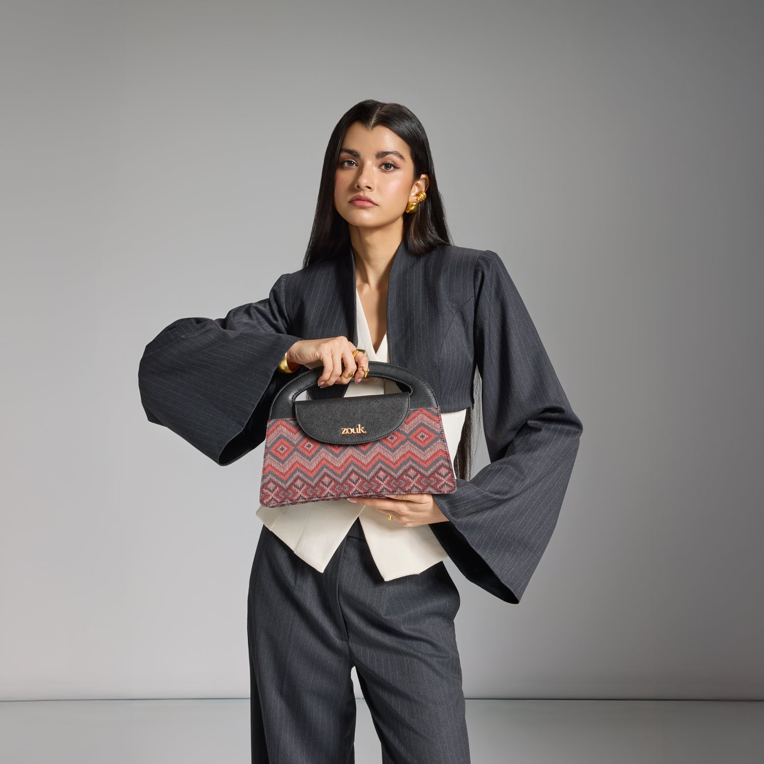 Rhea Kapoor Ziya Sling Bag - Gwalior Weaves