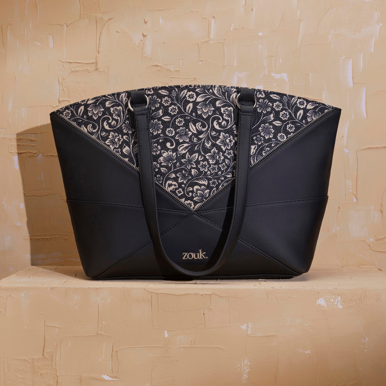 Rhea Kapoor Tote Bag - FloMotif