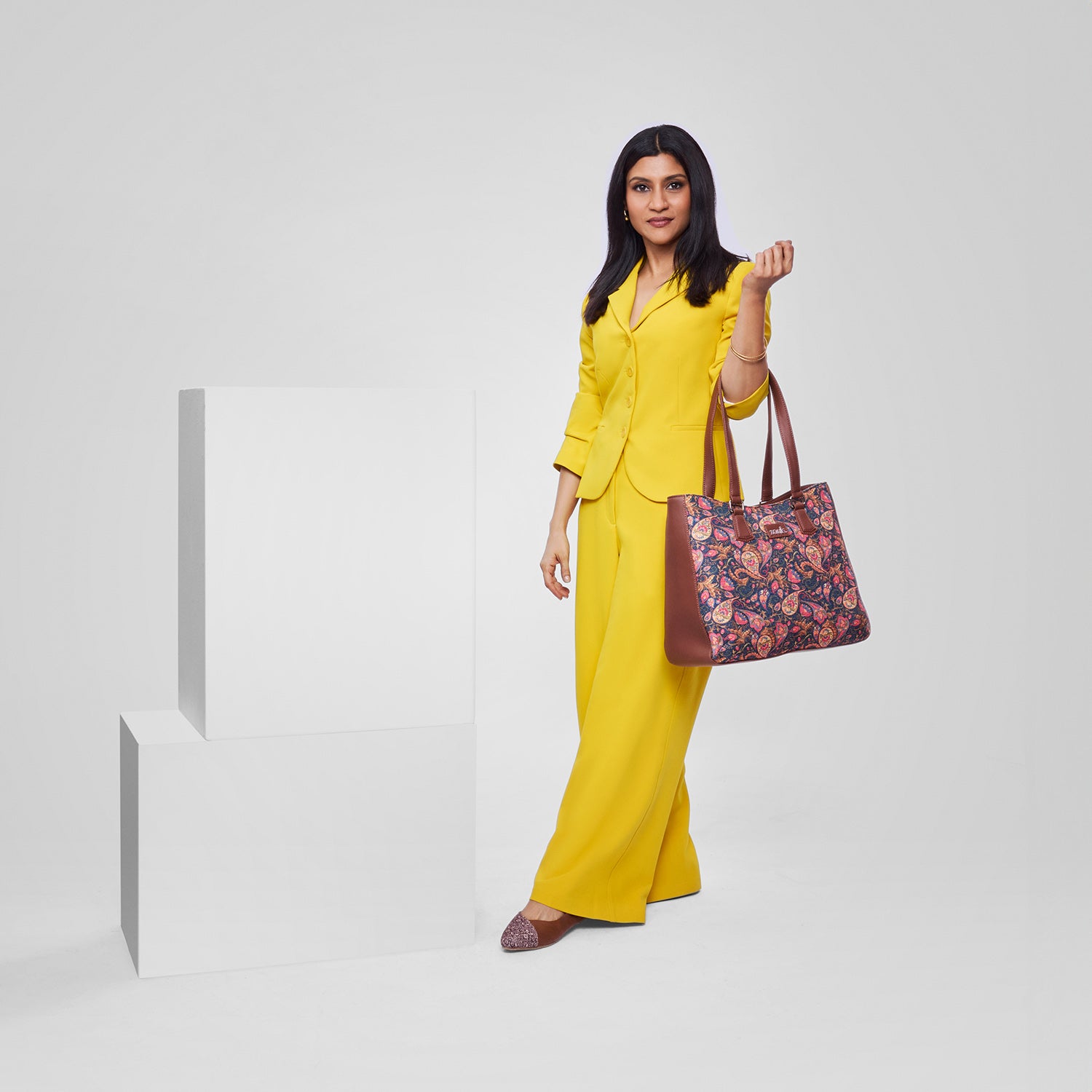 Paisley Print Getaway Handbag