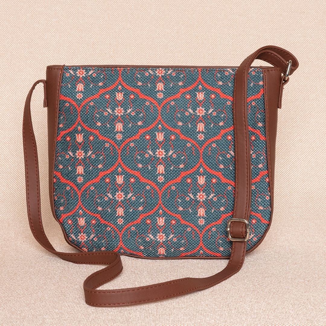 Sheesh Mahal Jaali Motif U-Shaped Sling Bag