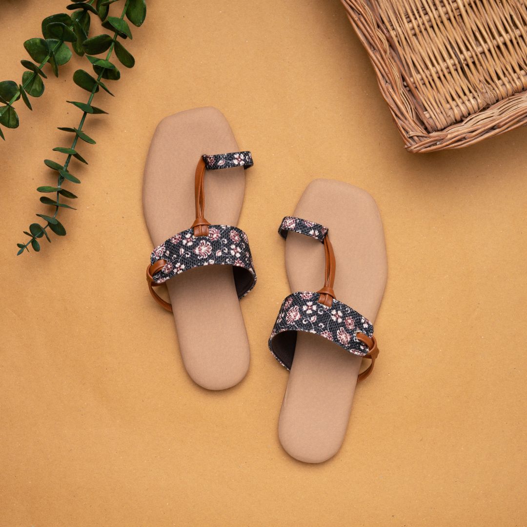Hooghly Garden Women's Chappals