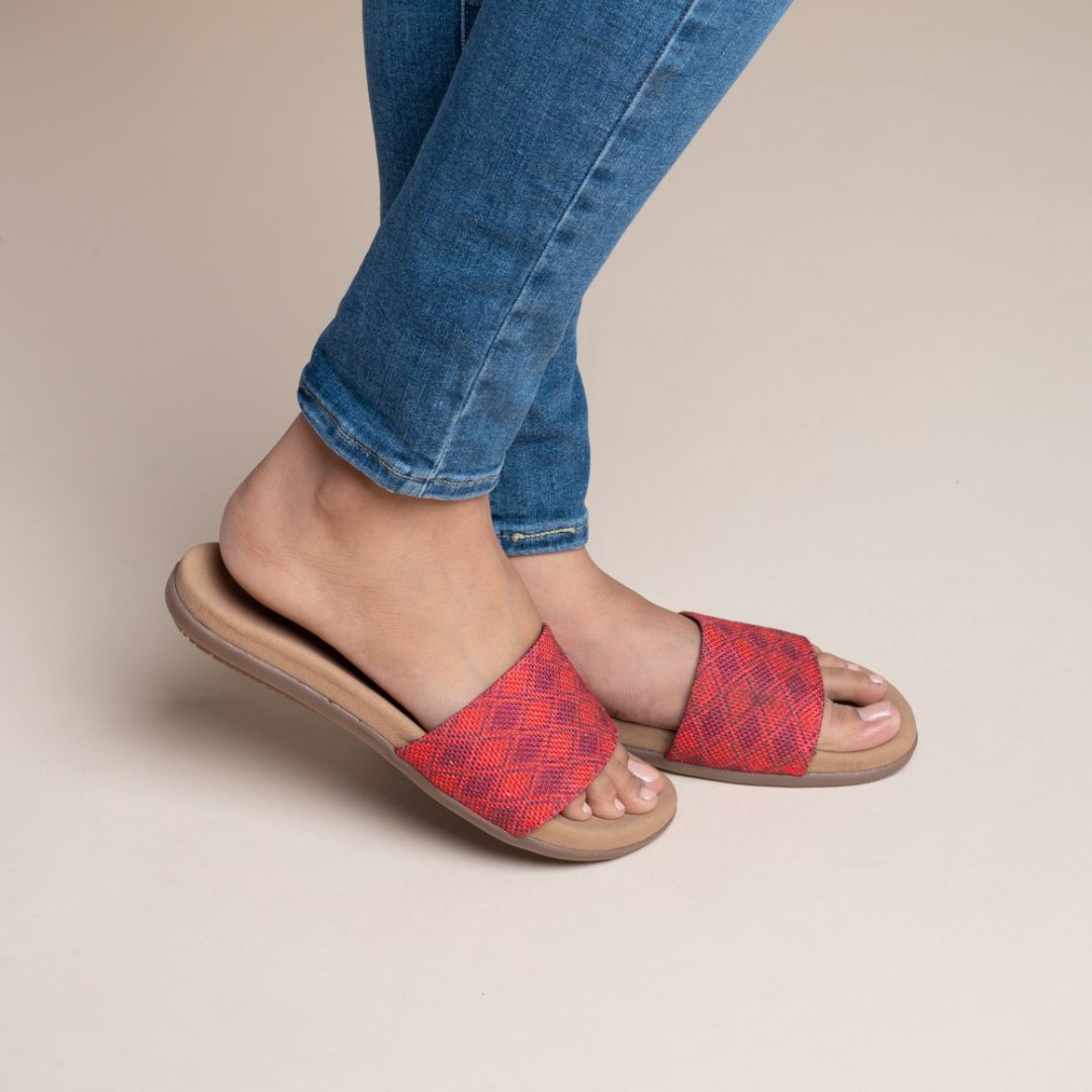 Wadiyar Diamond Women's Sliders