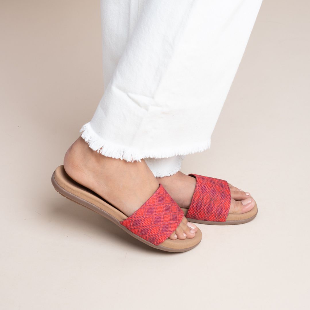 Wadiyar Diamond Women's Sliders