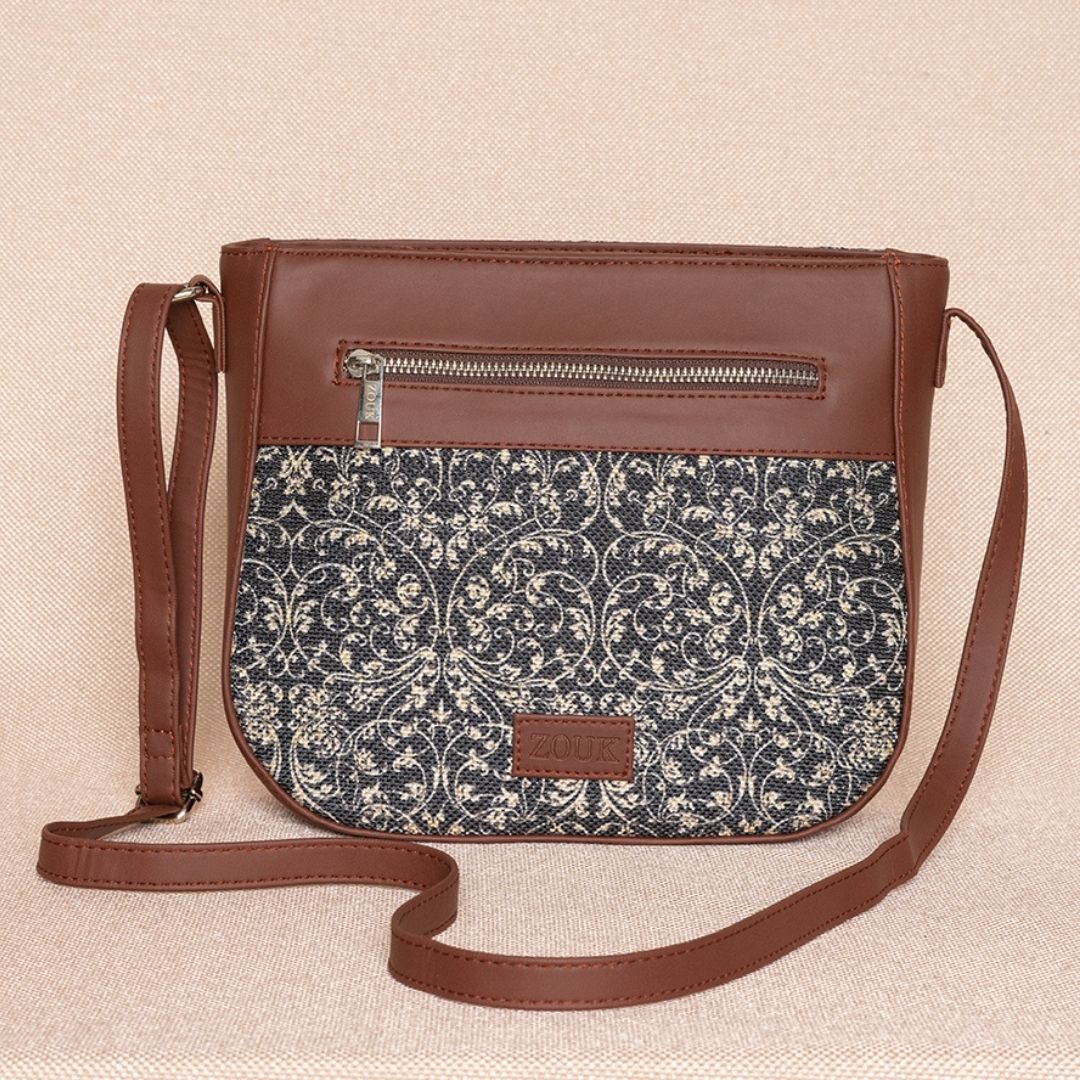 Lattice Lace U-Shaped Sling Bag