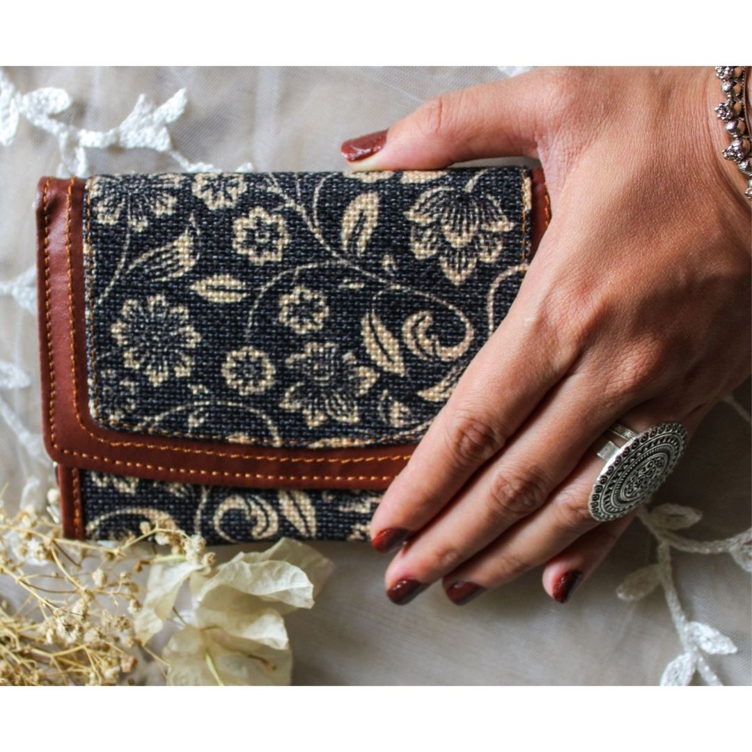 FloMotif Three Fold Wallet