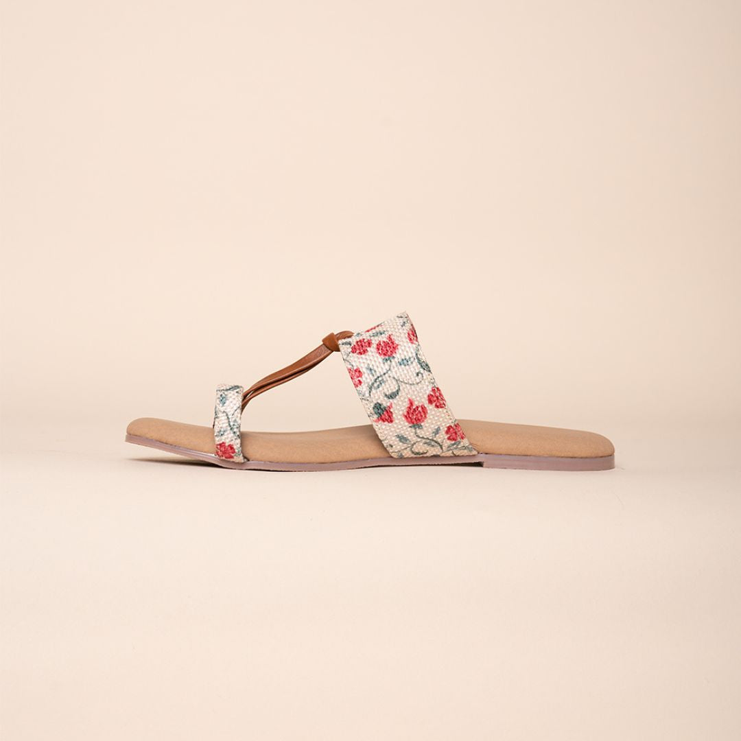 Deccan Garden Women's Chappals