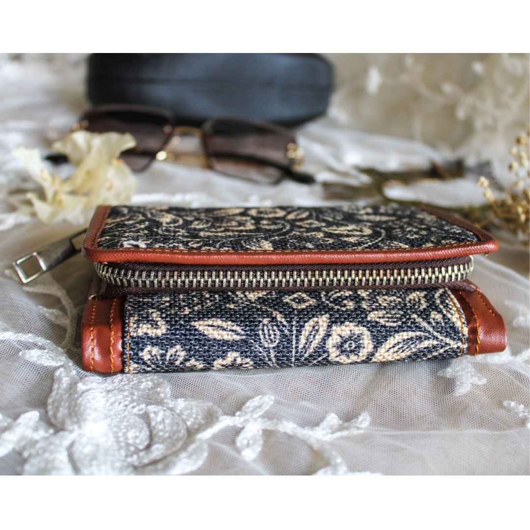 FloMotif Three Fold Wallet