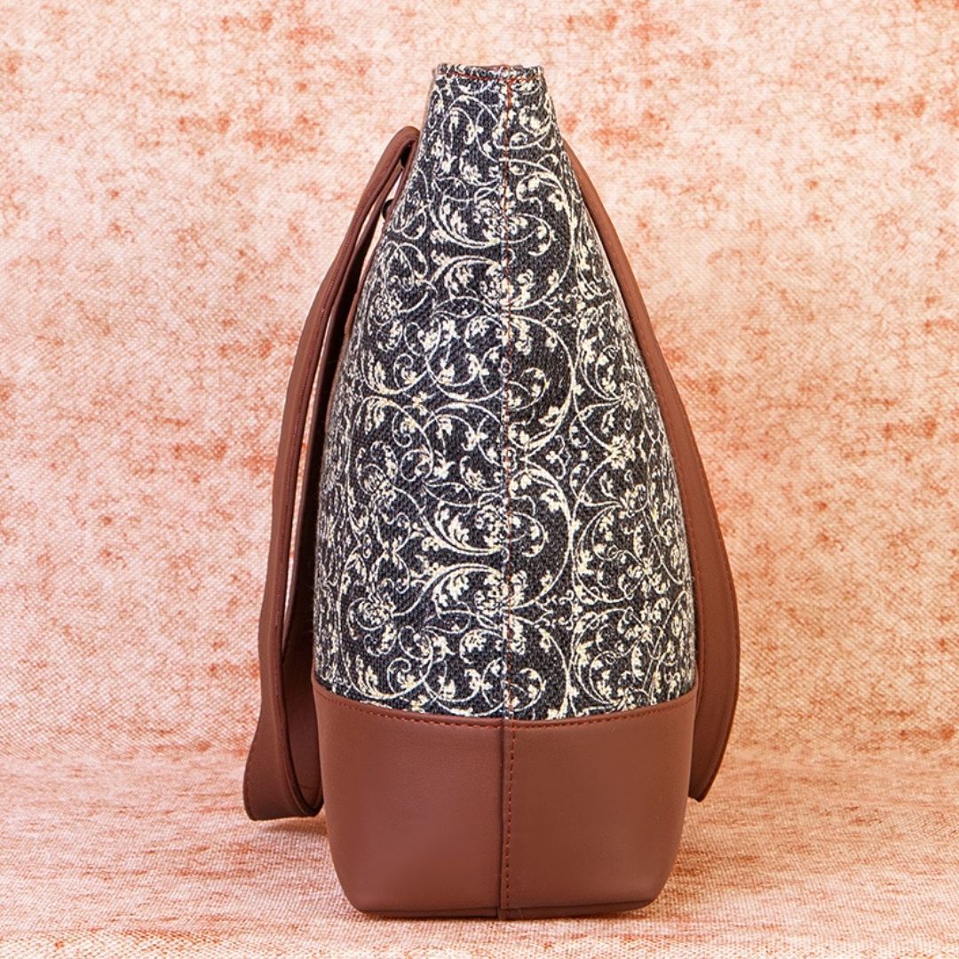 Lattice Lace Shoulder Tote Bag