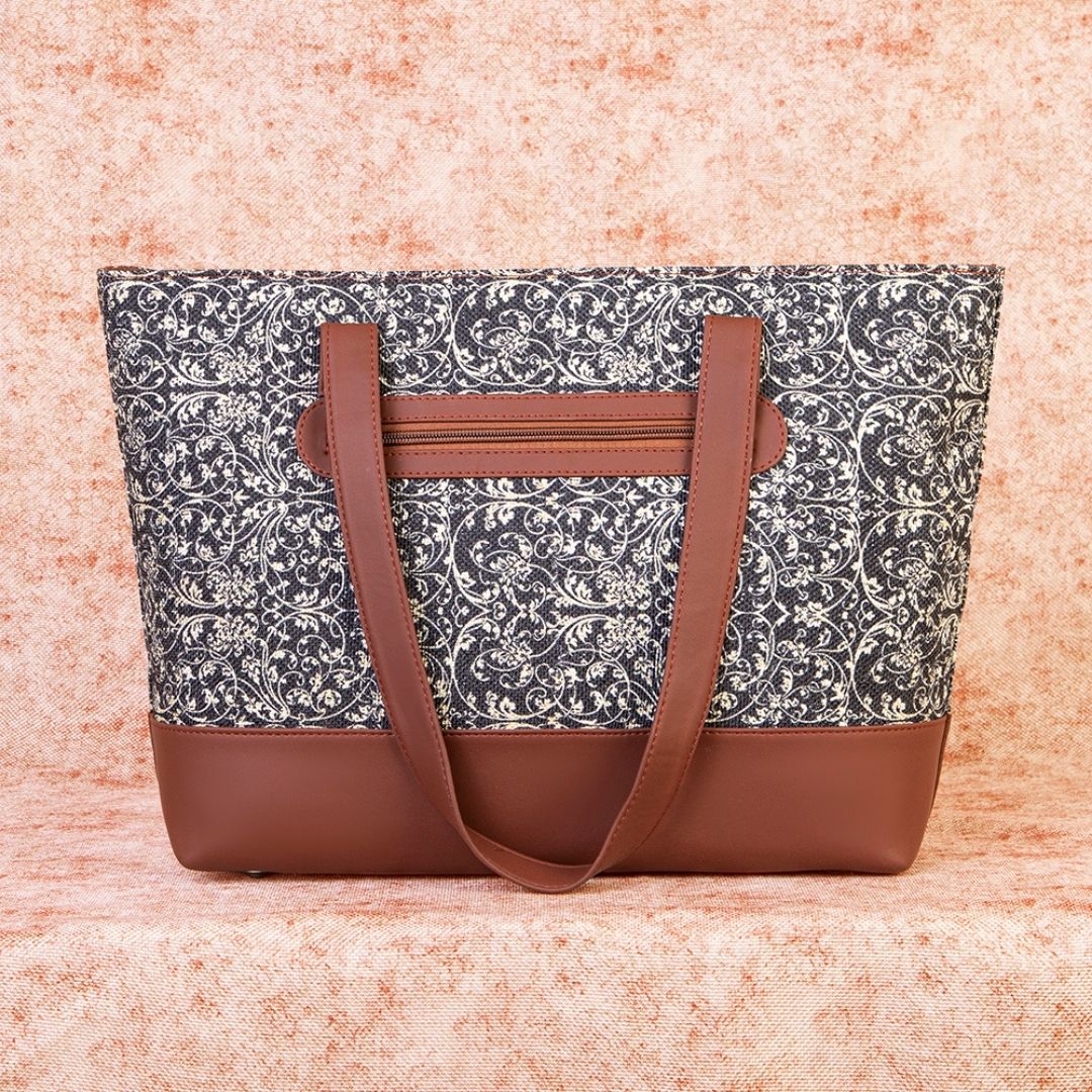 Lattice Lace Shoulder Tote Bag