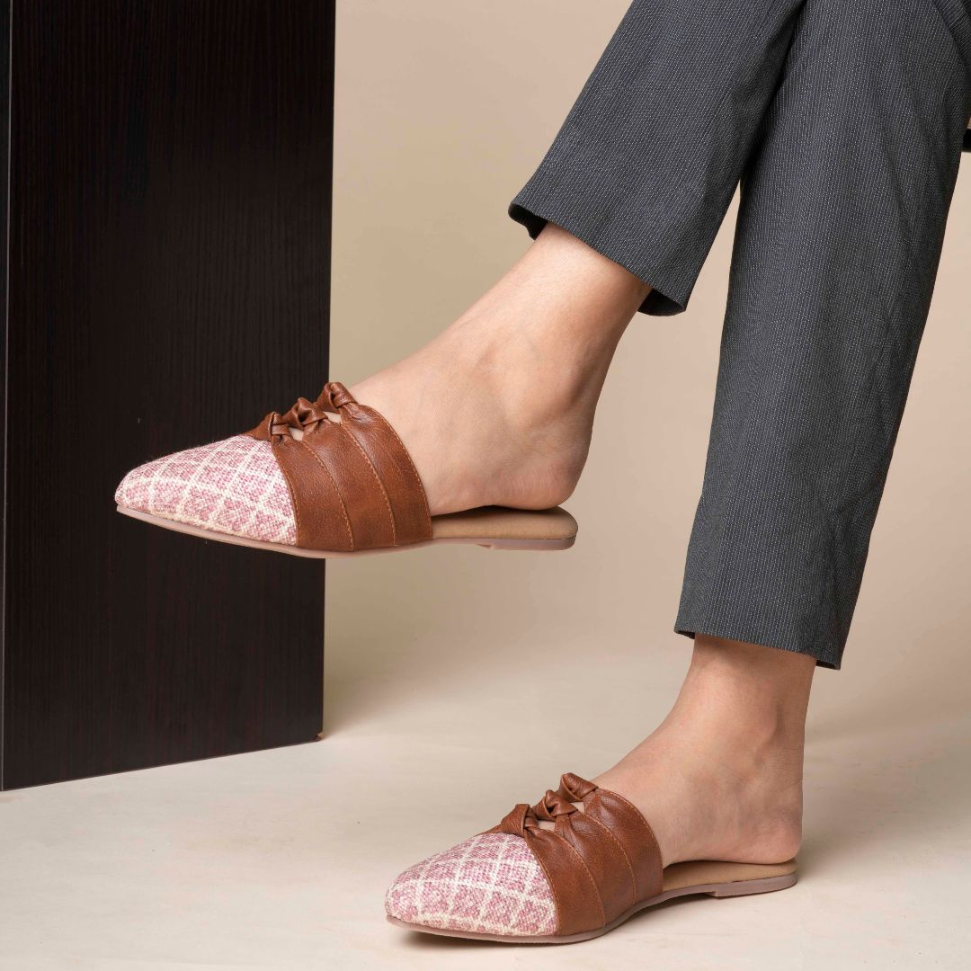 Chamoli Motif Knotted Mule