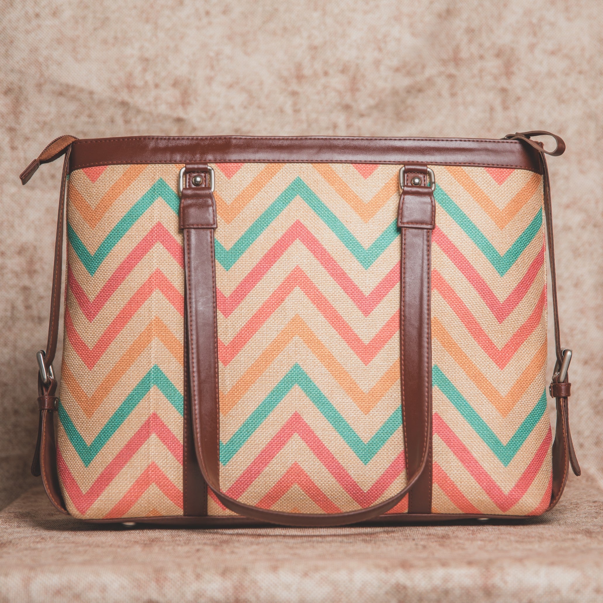 WavBeach - Women's Office Bag & Chain Wallet Combo