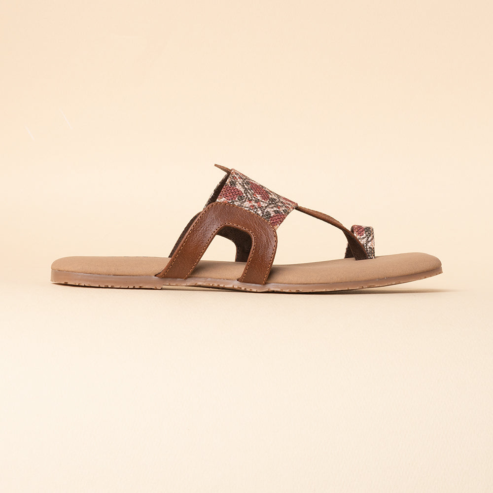 Auroville Botanica One Toe Kolhapuri Chappal