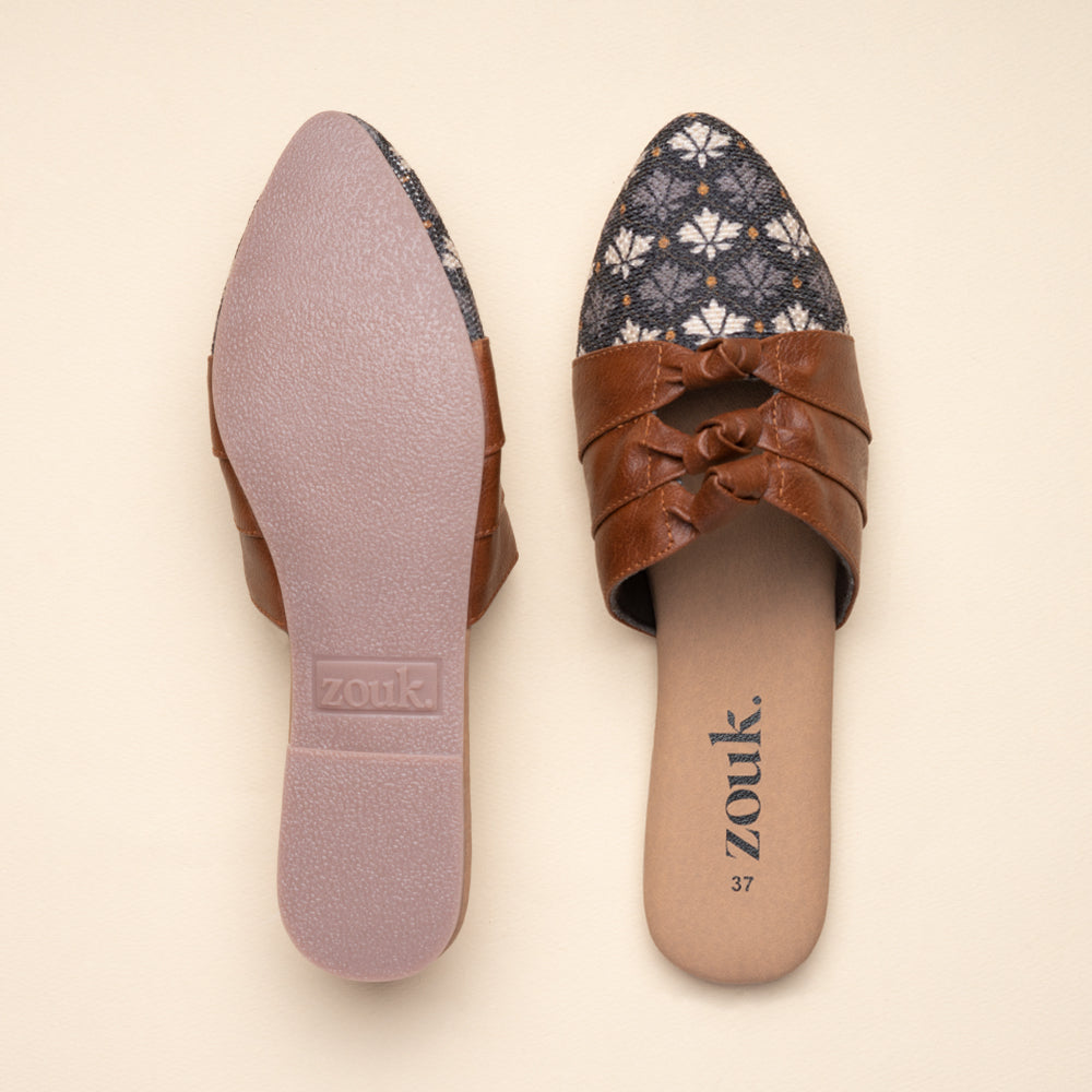 Deccan Bidri Knotted Mule
