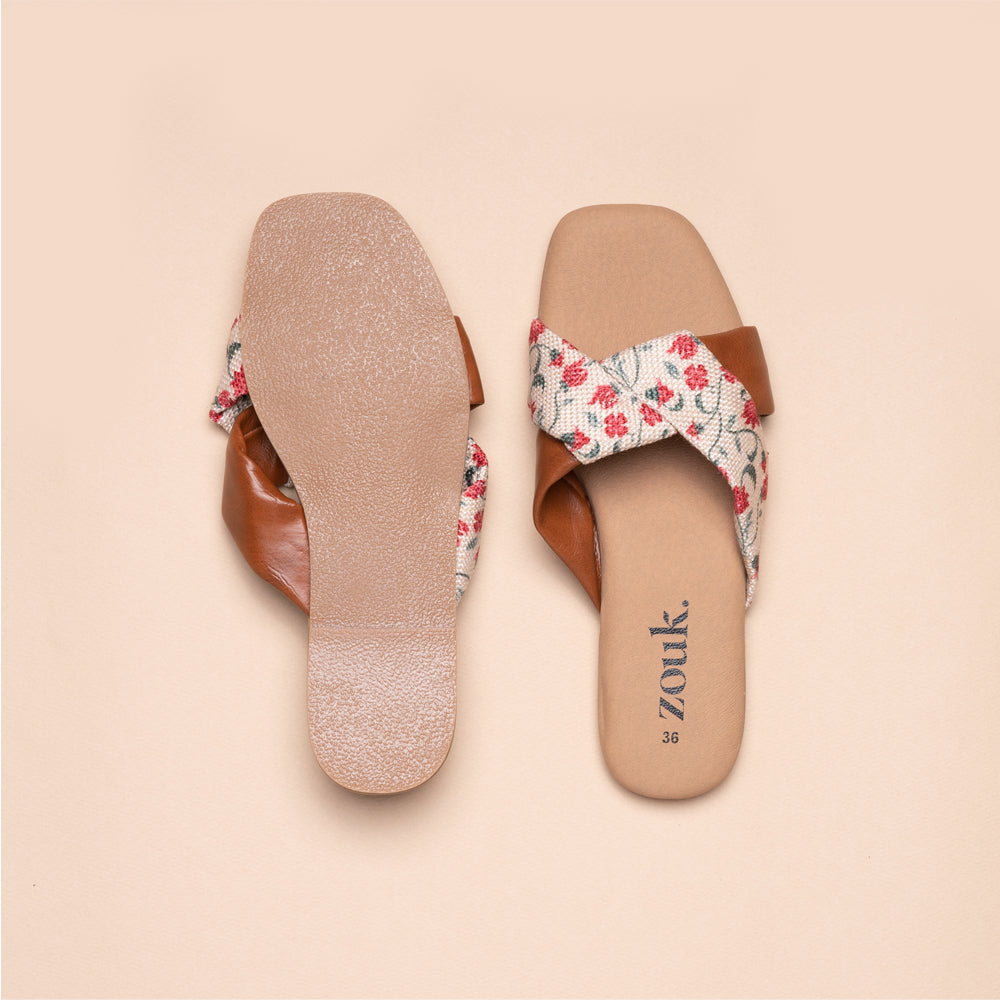 Deccan Garden Cross Sliders