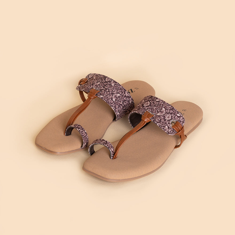 Kashmir Jhallar Women's Chappals