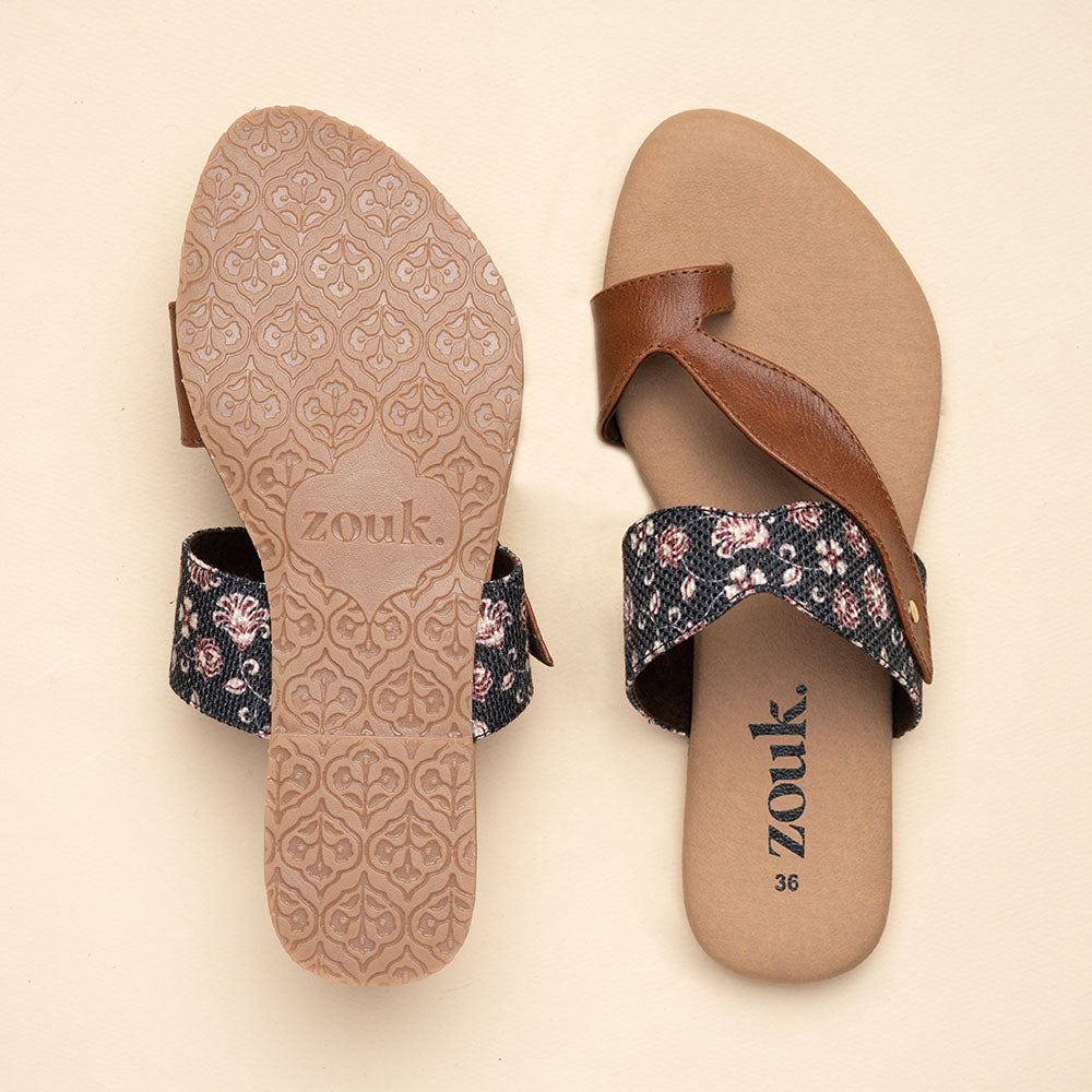 Hooghly Garden Curvy Toe Chappal