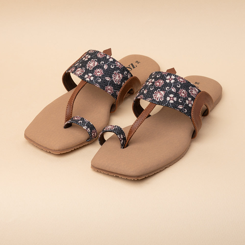 Hooghly Garden One Toe Kolhapuri Chappal
