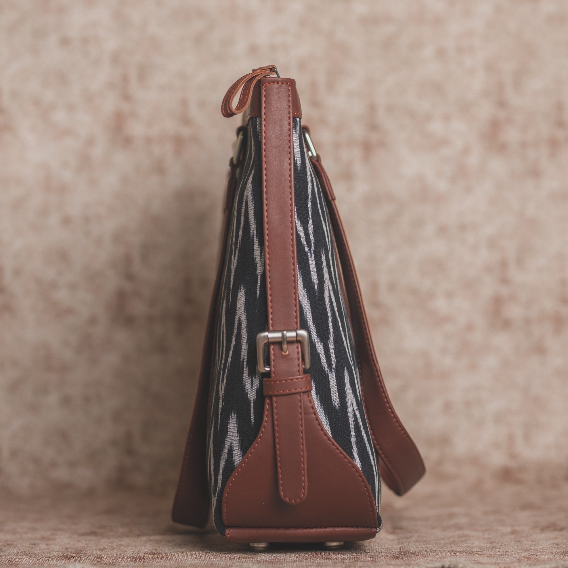 Ikat Wave and Seashell Motif - Office Bag & Chain Wallet Combo