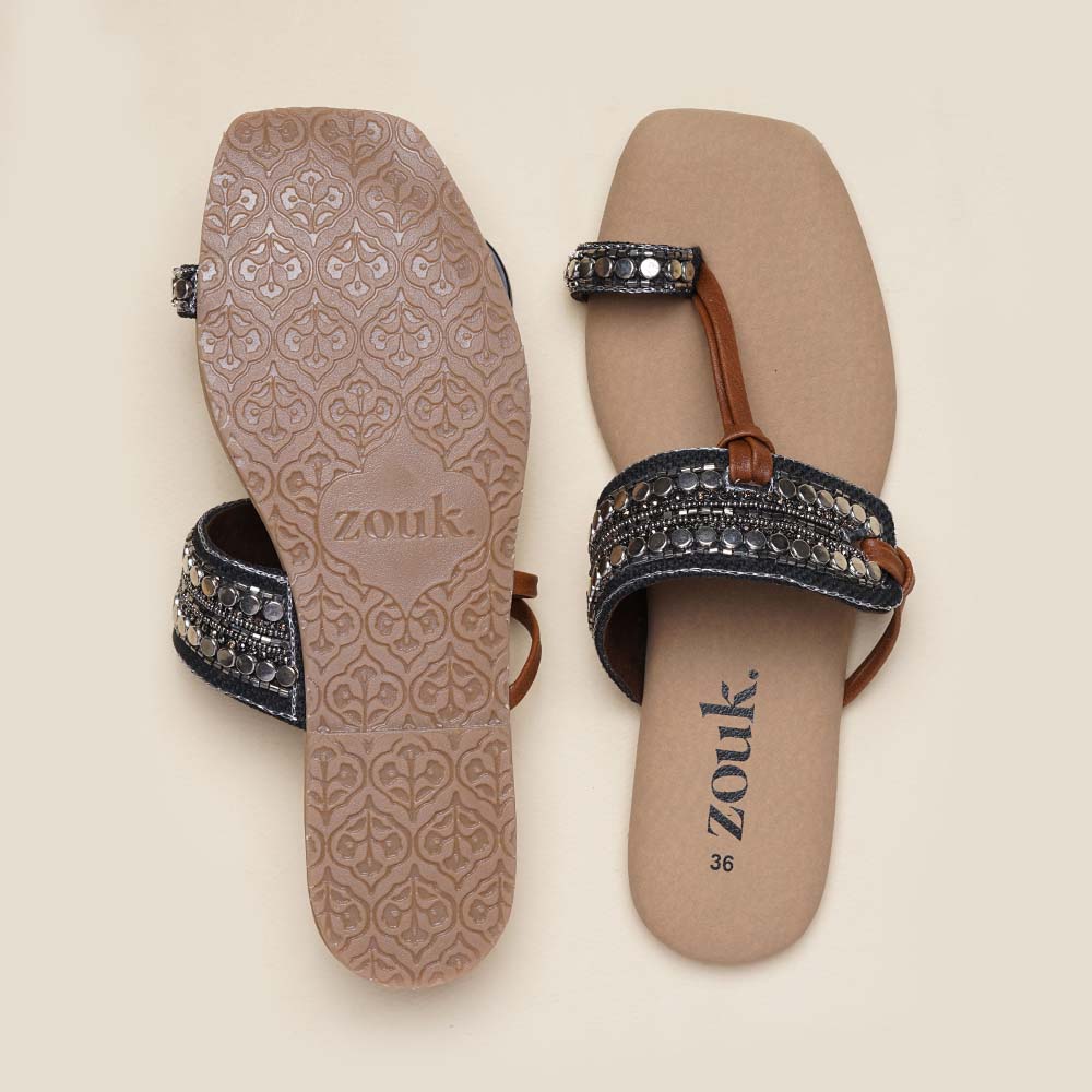 Jaipur Bohemian Oxidised Chappal