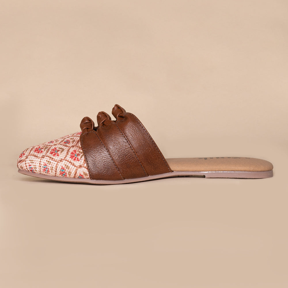 Jaipur Kamal Knotted Mule