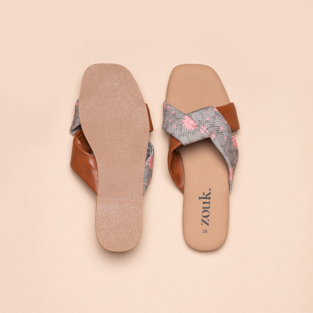 Kadapa Garden Cross Sliders