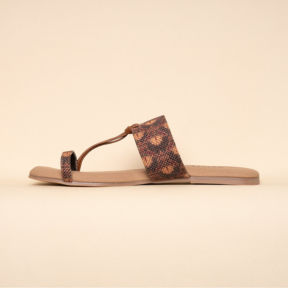 Mysore Garden Women's Chappals