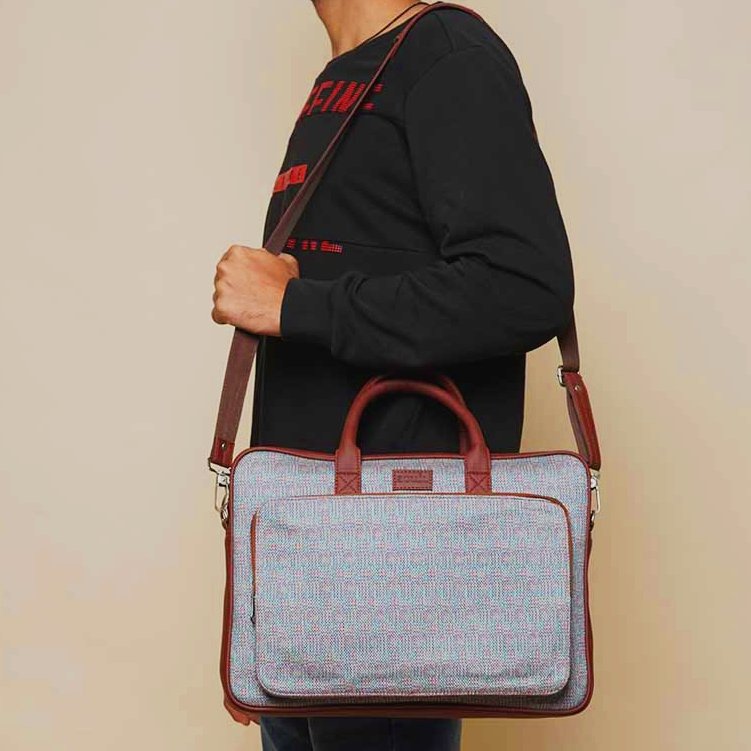 Bolgatti Weaves Unisex Laptop Bag