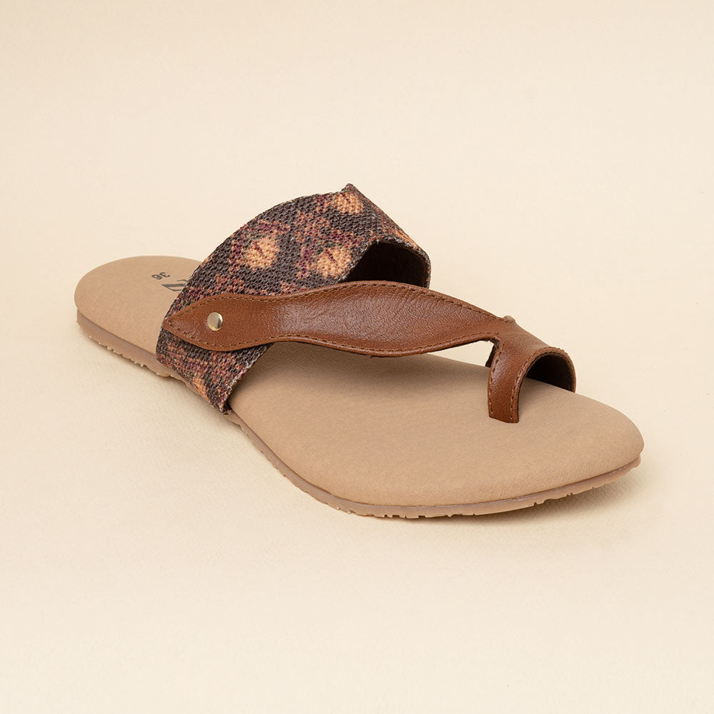 Mysore Garden Curvy Toe Chappal