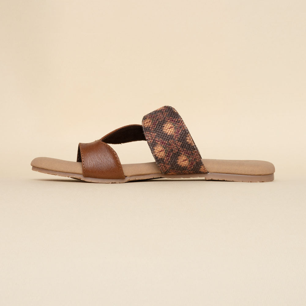 Mysore Garden Curvy Toe Chappal