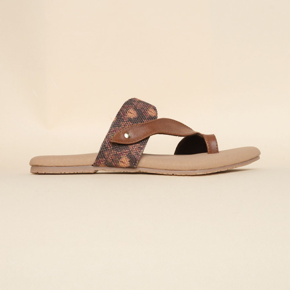 Mysore Garden Curvy Toe Chappal