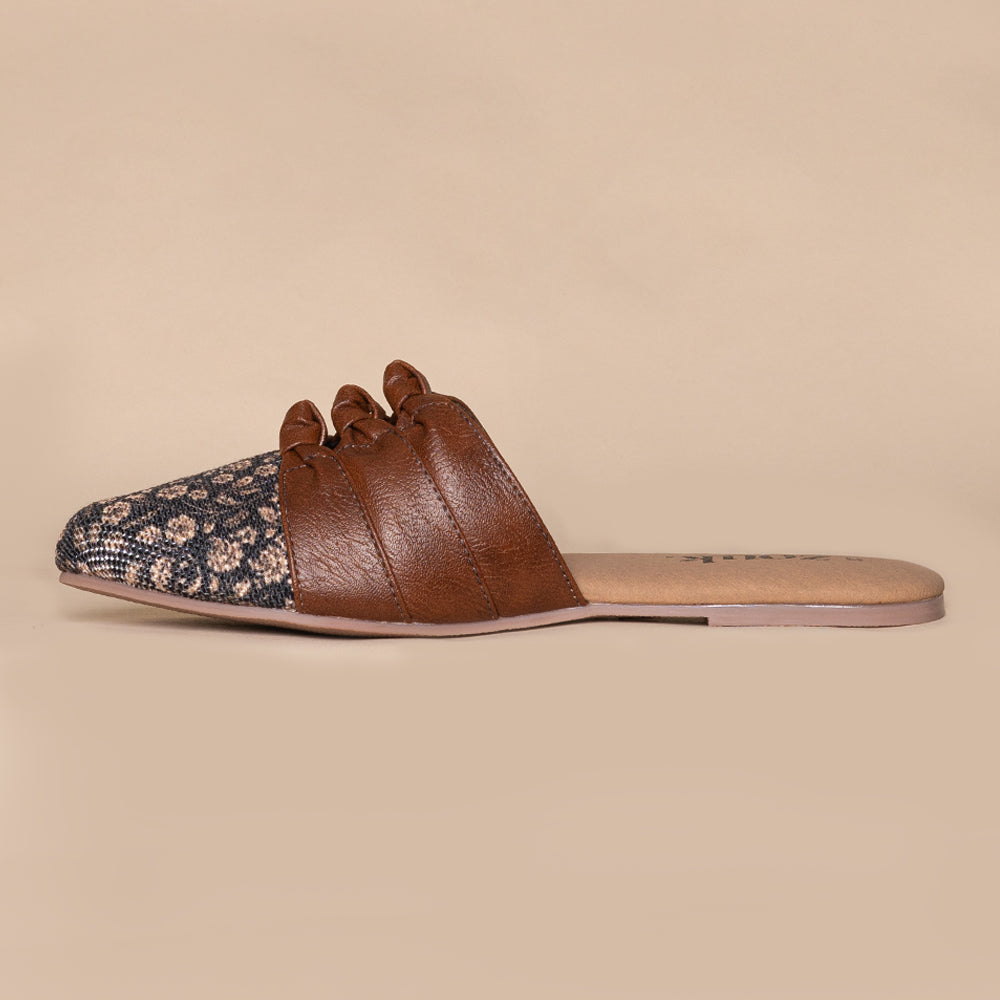 Sanjan Jaali Knotted Mule