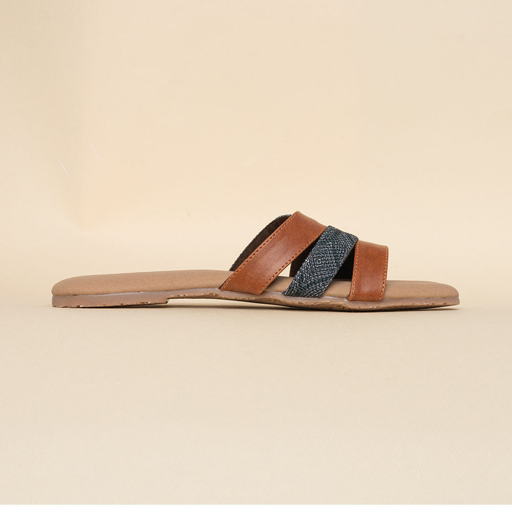 Shalimar Qila Multi-Strap Slider