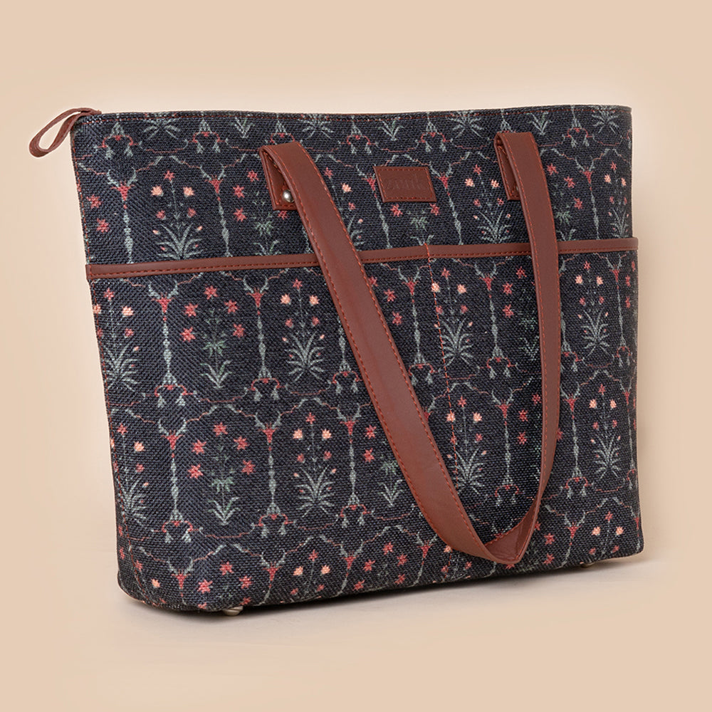 Taj Guldasta Tote Bag