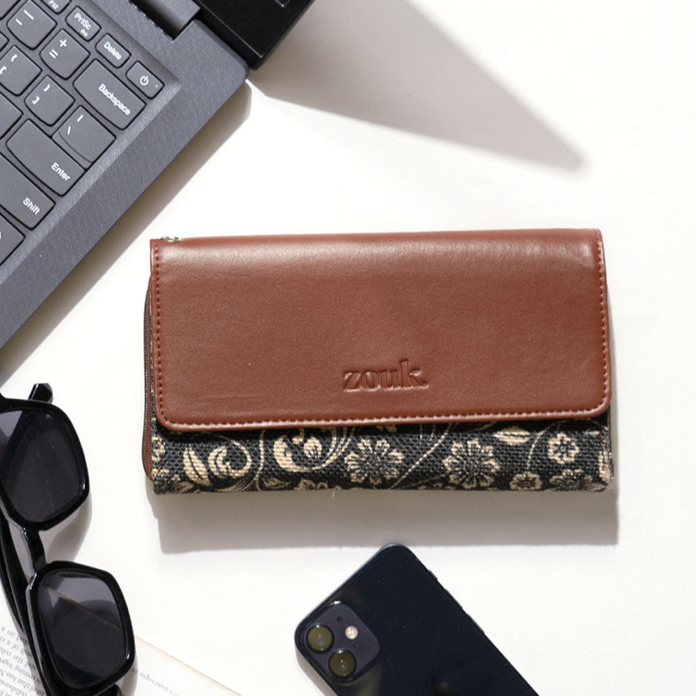 FloMotif Wristlet Wallet