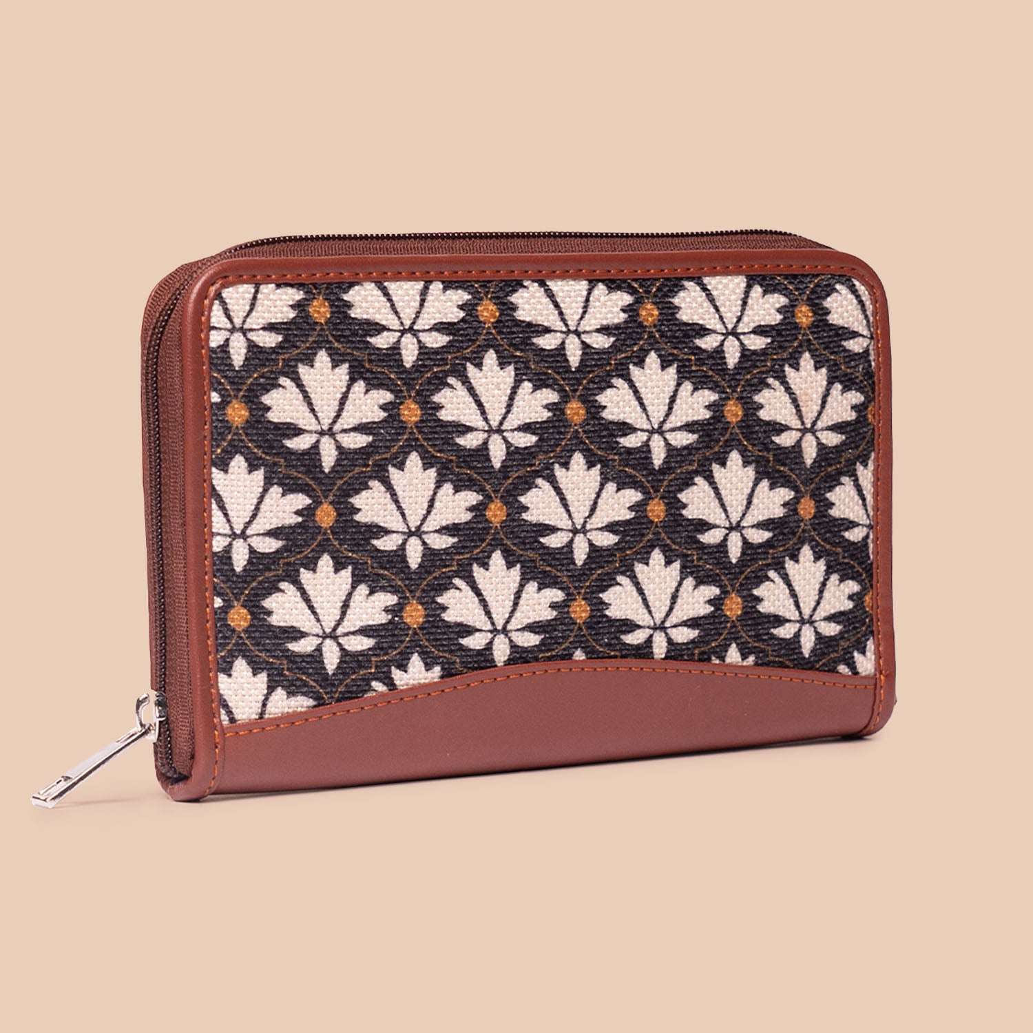 Bidri Kaiser Everyday Tote Bag & Chain Wallet Combo