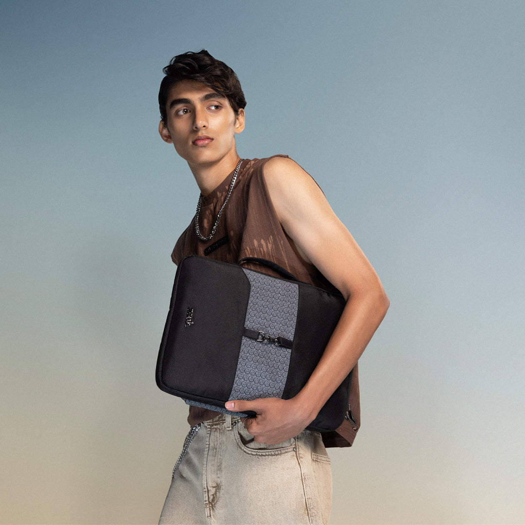 Zanskar Zenith Signature Laptop Sleeve - 16inch (Black)