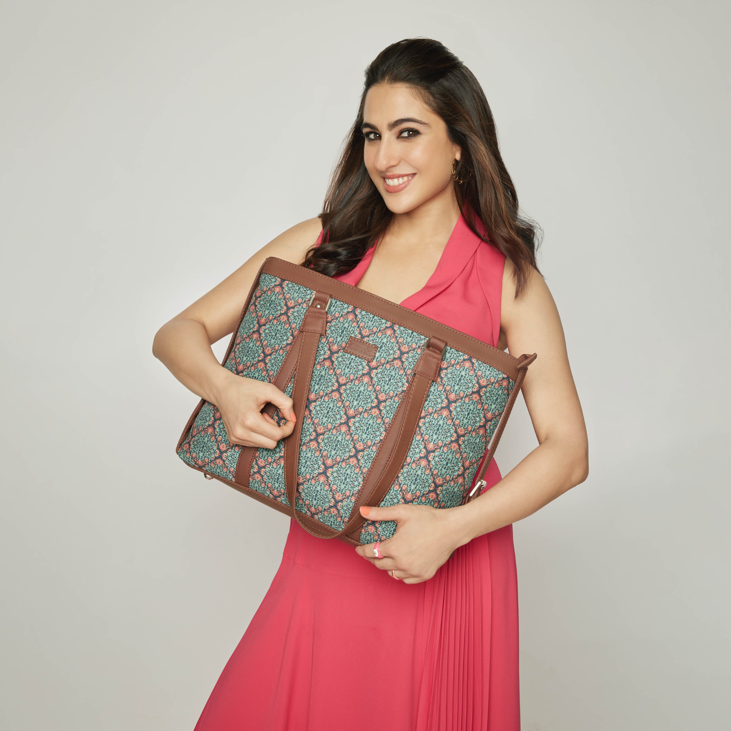 Tote Bags | Buy Tote Bags for Women Online - Accessorize India