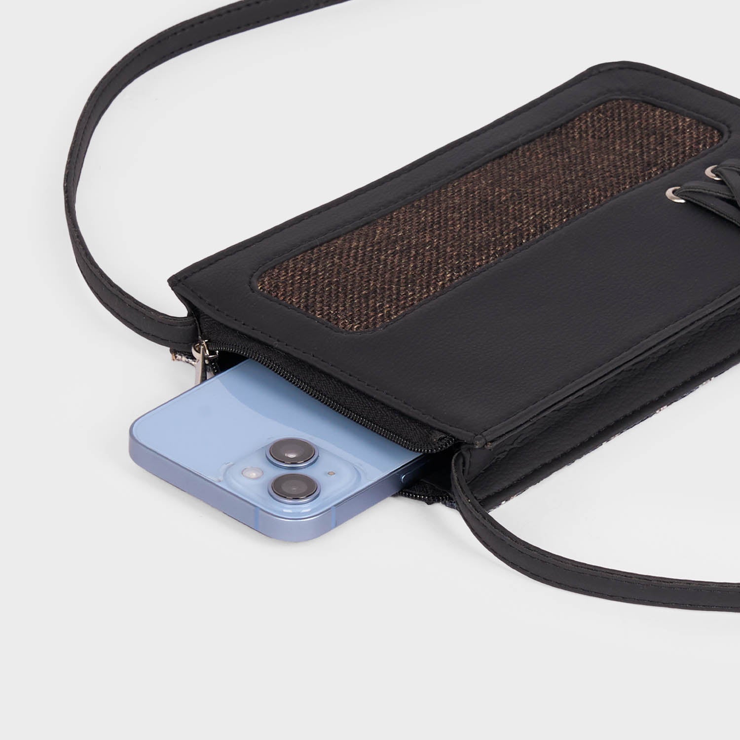 Aarini Phone Sling Bristel