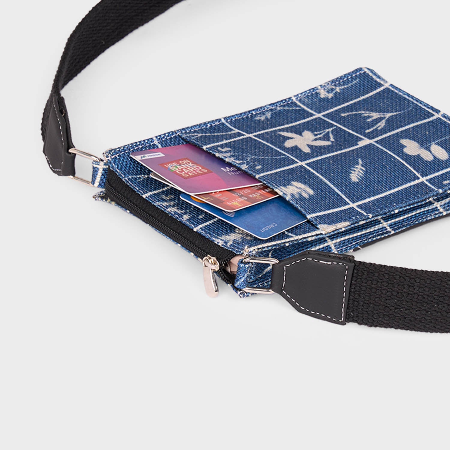 Raya Phone Sling Lakshadweep Azure