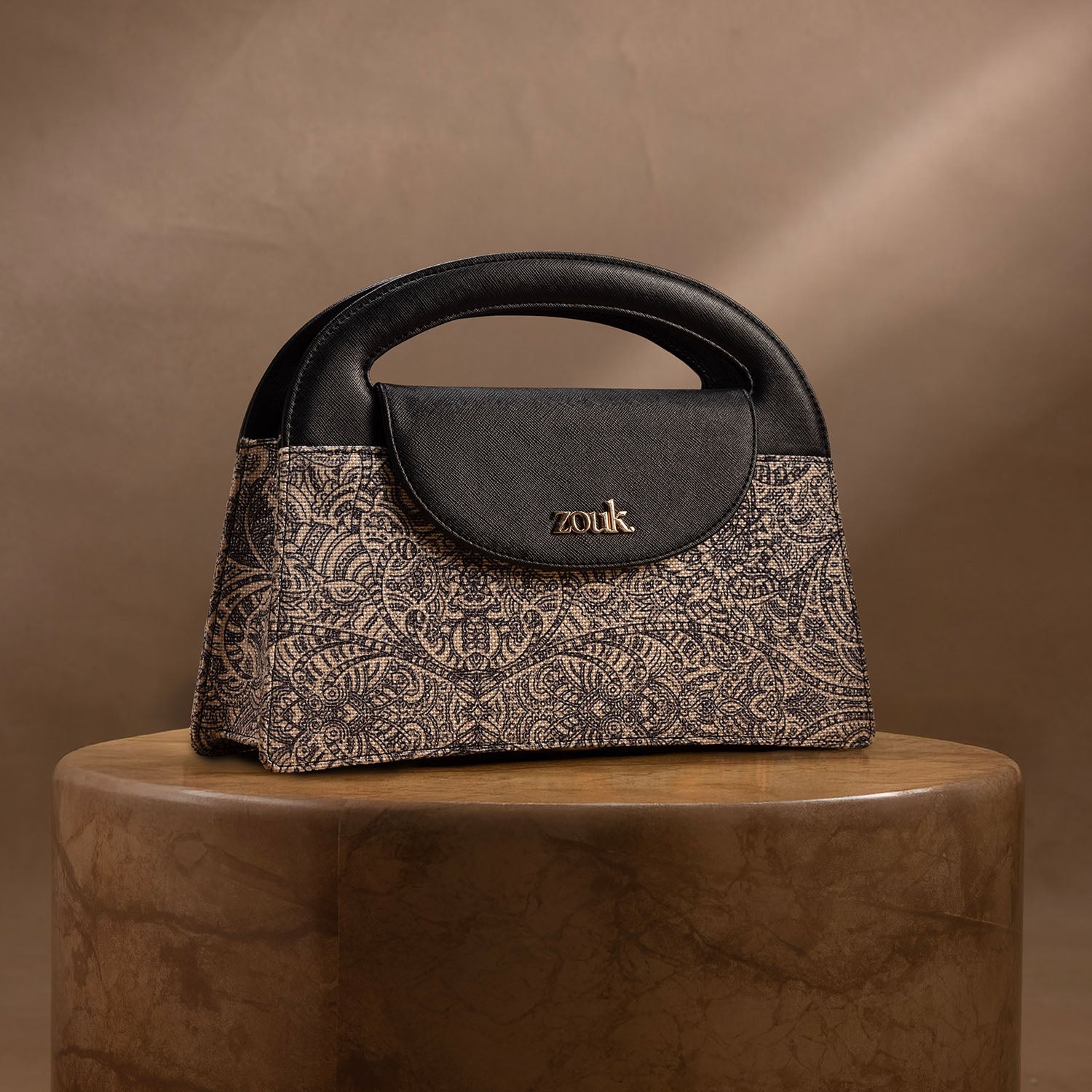 ZIP-Rhea Kapoor Ziya Sling Bag - Colaba Shirin