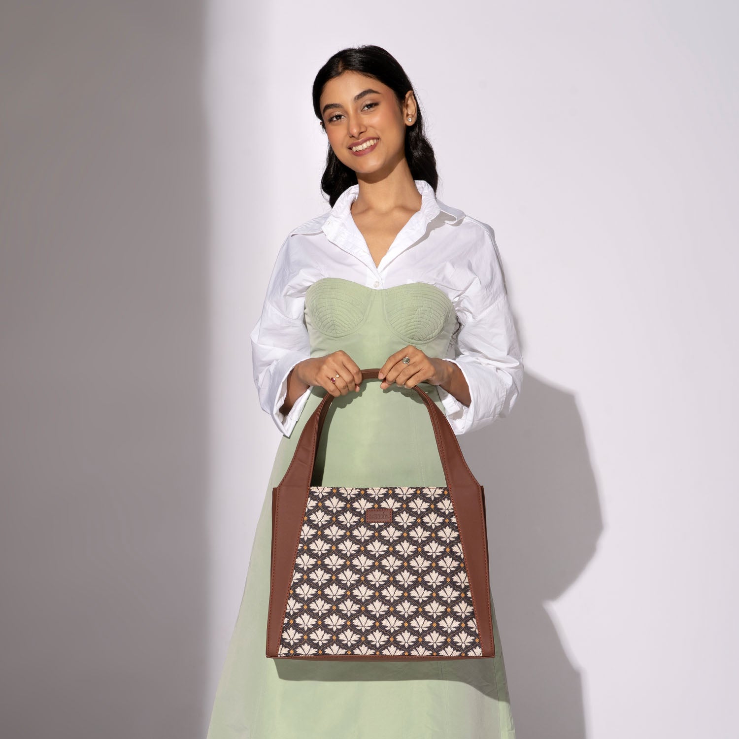 Bidri Kaiser Trapezia Tote